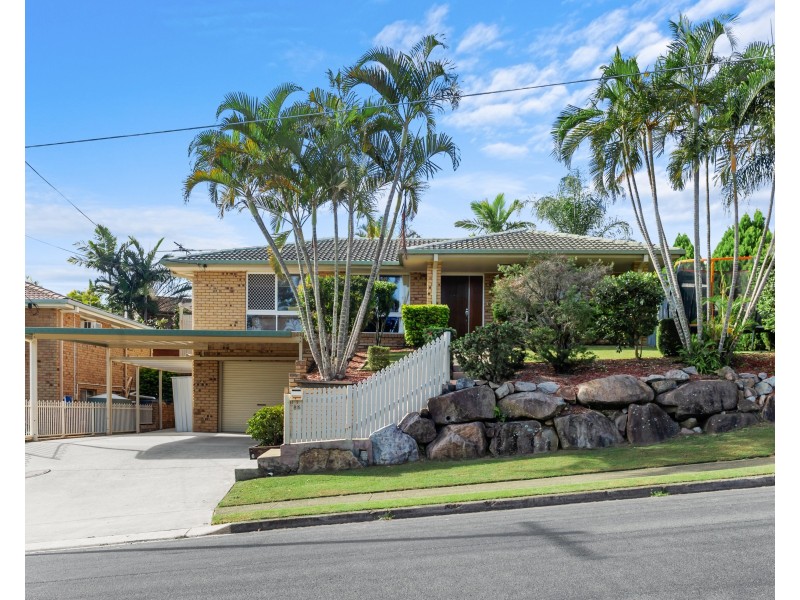 86 Faheys Road West, Albany Creek QLD 4035