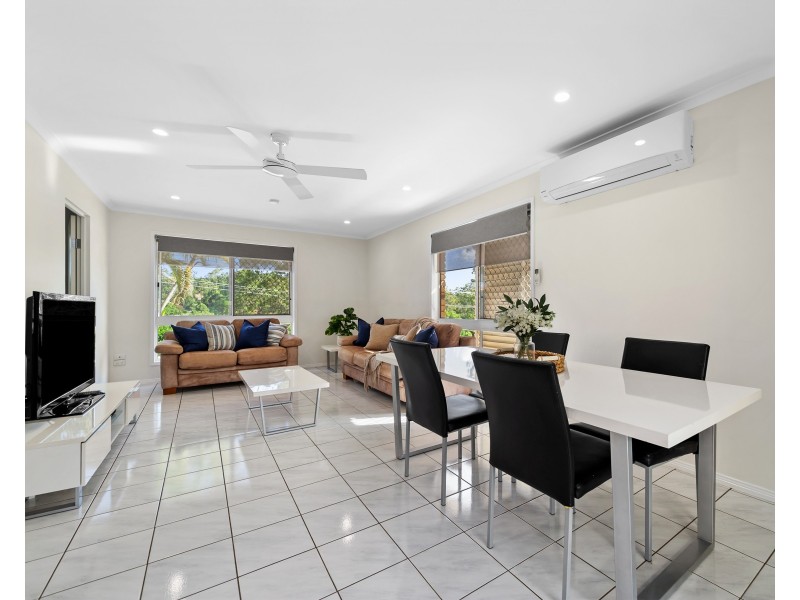 86 Faheys Road West, Albany Creek QLD 4035