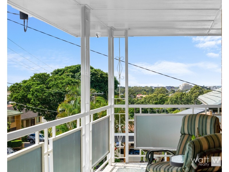 24 Graymond Street, Chermside West QLD 4032