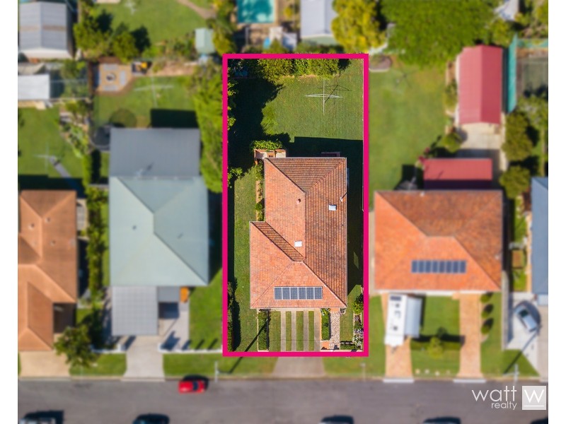 24 Graymond Street, Chermside West QLD 4032