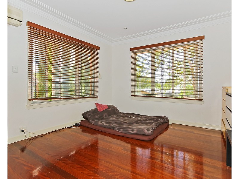 19 Ellerdale Street, Aspley QLD 4034