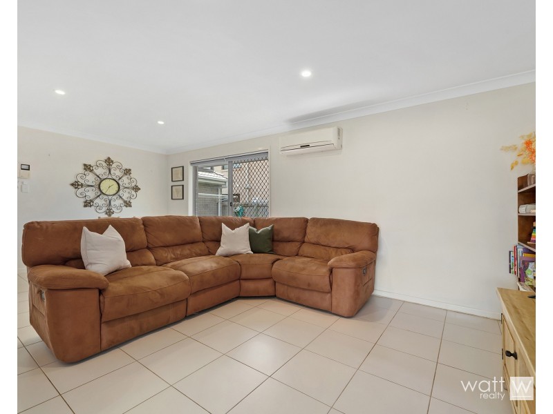 2 Nullarbor Circuit, North Lakes QLD 4509