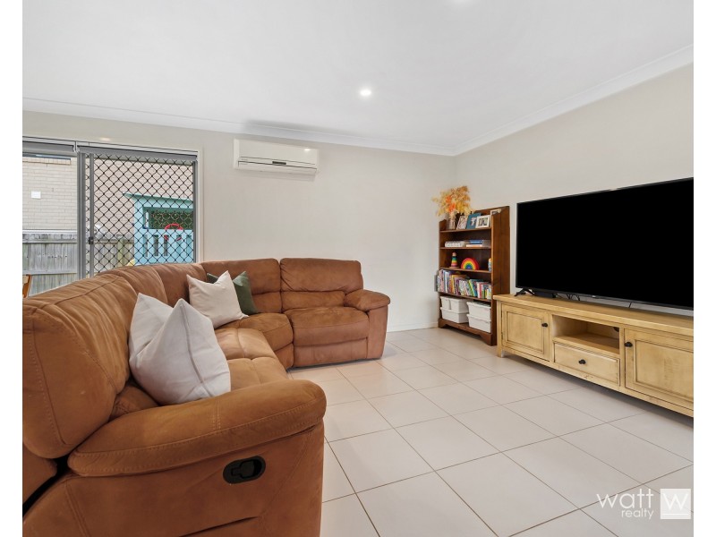 2 Nullarbor Circuit, North Lakes QLD 4509