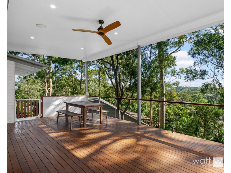 17 Hutton Road, Ferny Hills QLD 4055