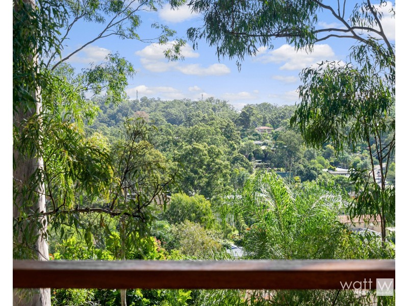 17 Hutton Road, Ferny Hills QLD 4055