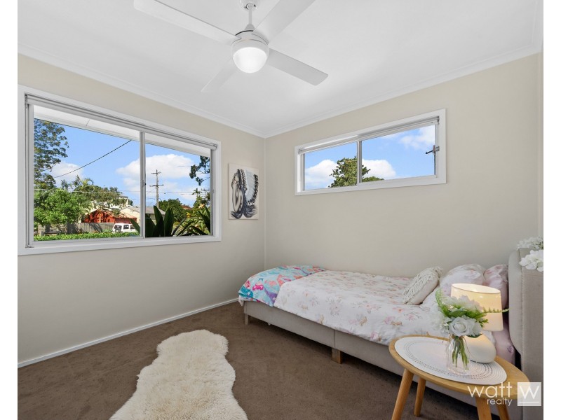 17 Hutton Road, Ferny Hills QLD 4055