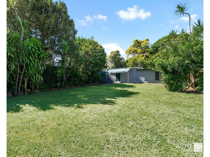 44 Palm Avenue, Shorncliffe QLD 4017