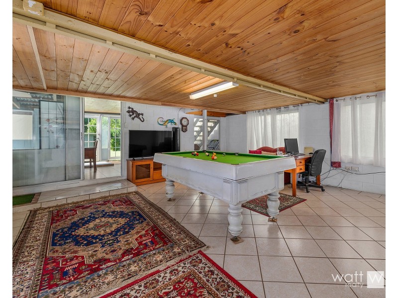 44 Palm Avenue, Shorncliffe QLD 4017