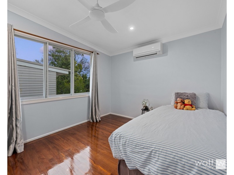 24 Marford Street, Chermside West QLD 4032