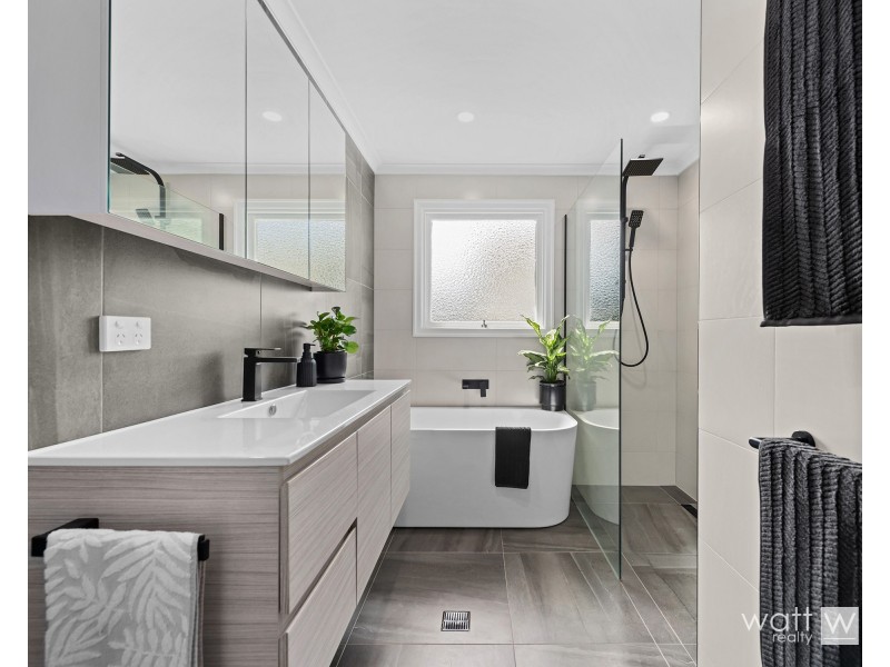 11 Midyim Street, Zillmere QLD 4034