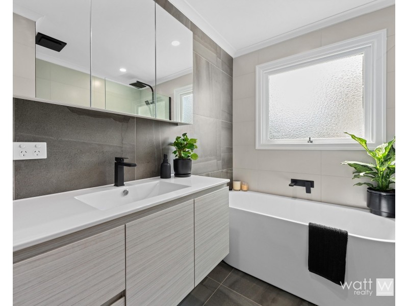 11 Midyim Street, Zillmere QLD 4034