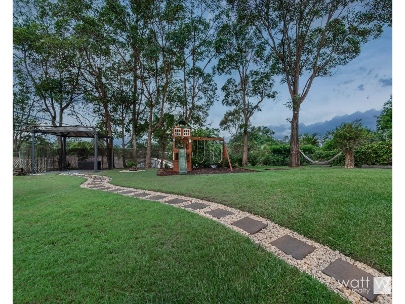 38 Yingally Drive, Arana Hills QLD 4054