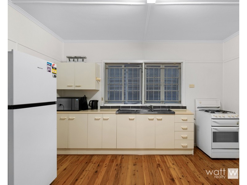 88 High Street, Brighton QLD 4017