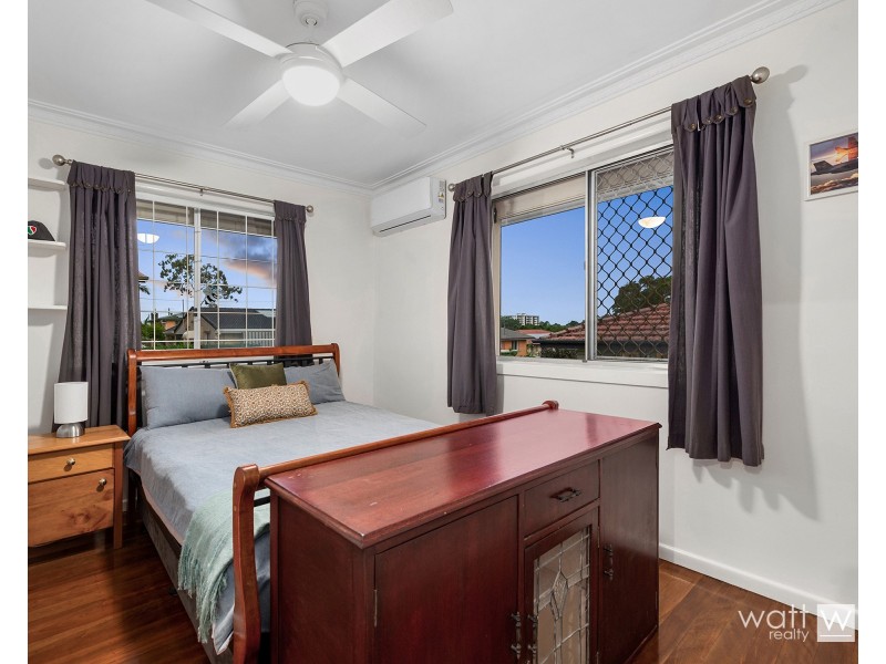 9 Jaguar Street, Chermside West QLD 4032