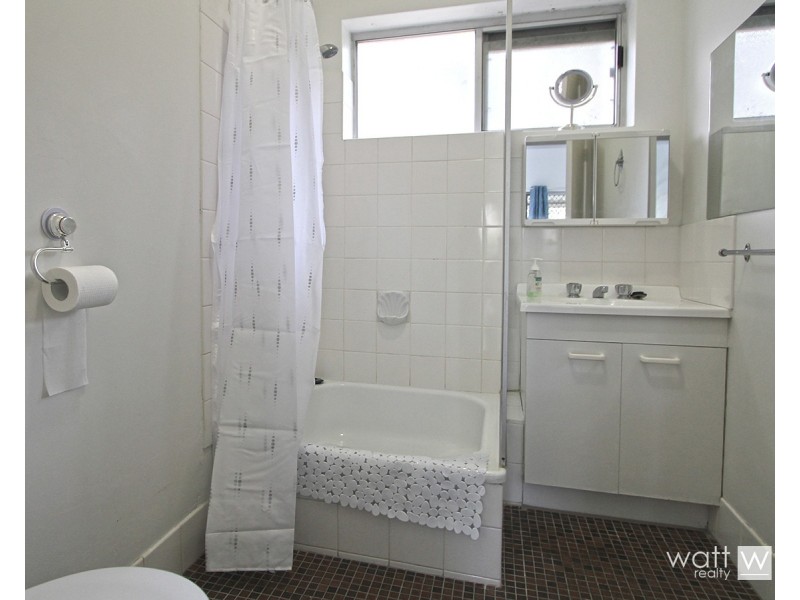 2/24 Camborne Street, Alderley QLD 4051