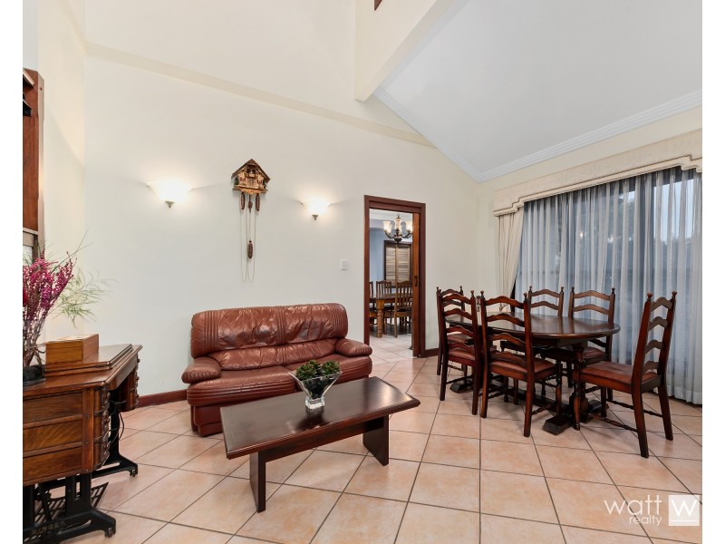 166 Bangalow Street, Bridgeman Downs QLD 4035