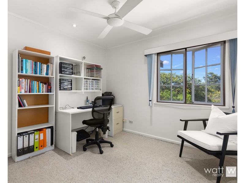 16 Abbey Street, Wavell Heights QLD 4012