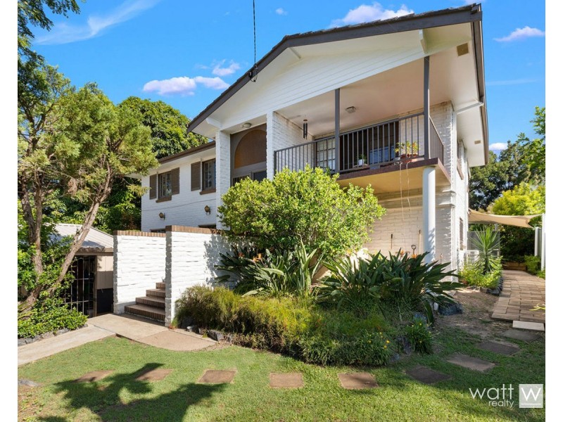 16 Abbey Street, Wavell Heights QLD 4012