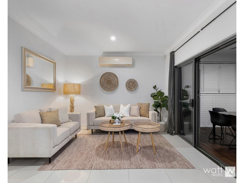 21 Centre Street, Aspley QLD 4034