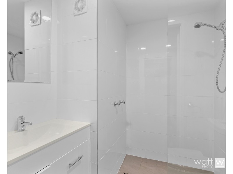 11 Comino Street, Strathpine QLD 4500