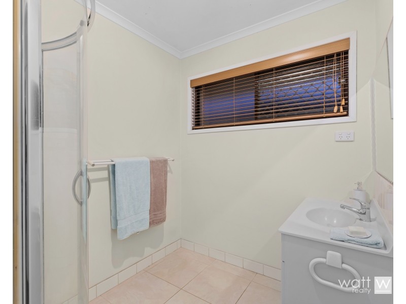 11 Comino Street, Strathpine QLD 4500