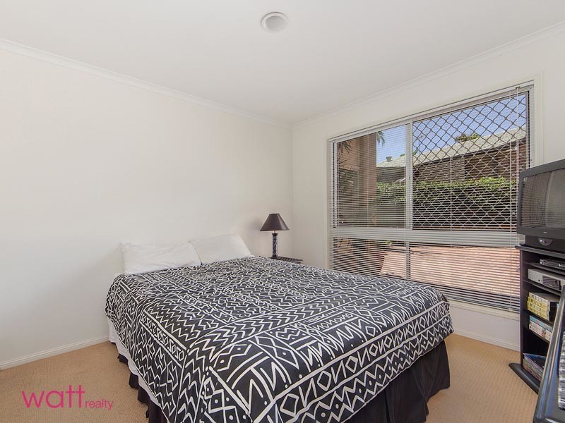 11 Somerton Street, Bracken Ridge QLD 4017