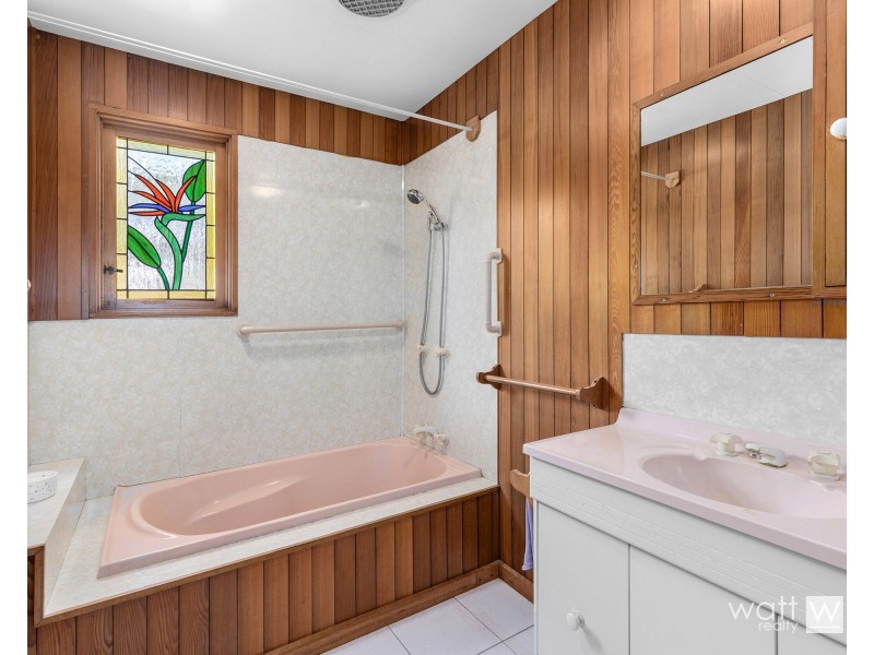 30 Ainsdale Street, Chermside West QLD 4032