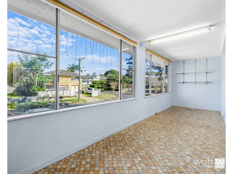 21 Bamber Street, Chermside West QLD 4032