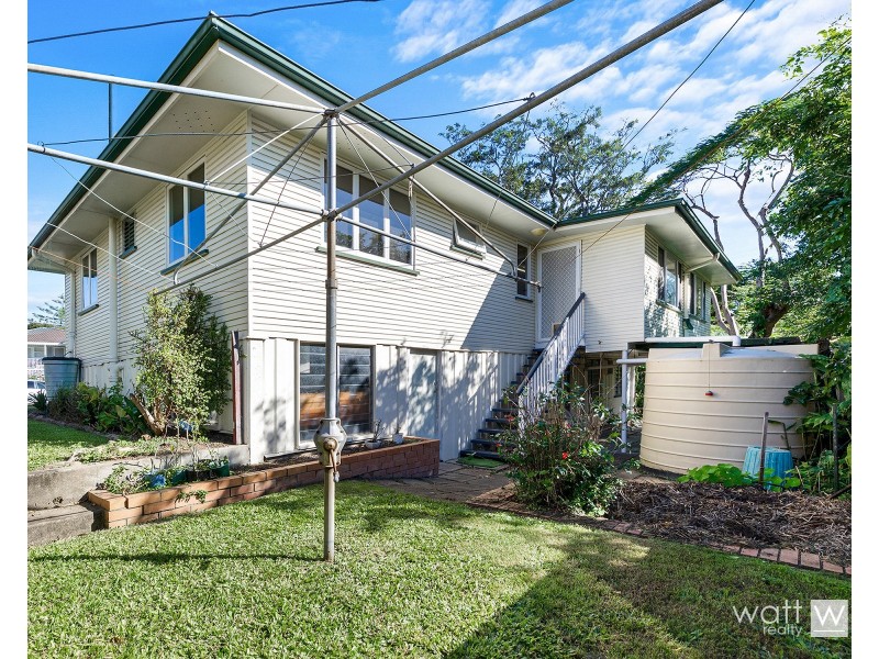 21 Bamber Street, Chermside West QLD 4032