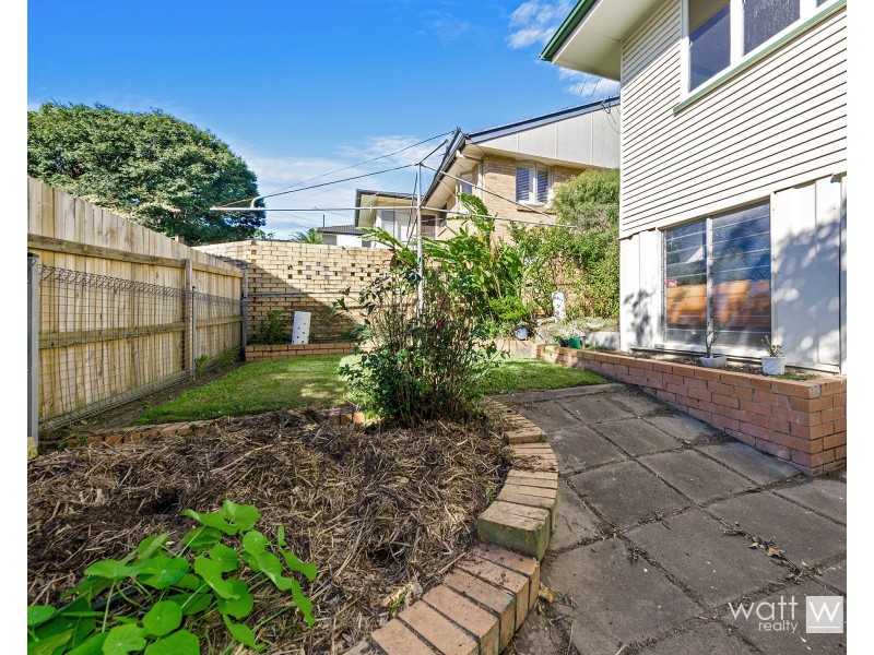 21 Bamber Street, Chermside West QLD 4032