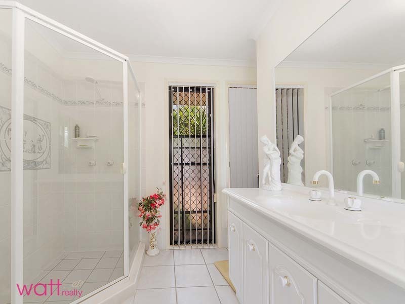 Eatons Hill QLD 4037