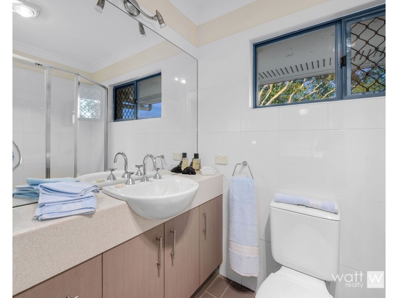 2 Riesling Street, Carseldine QLD 4034