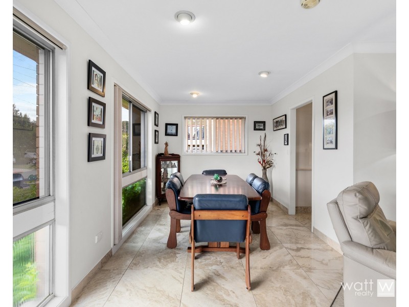 27 Cuthbert Street, Albany Creek QLD 4035