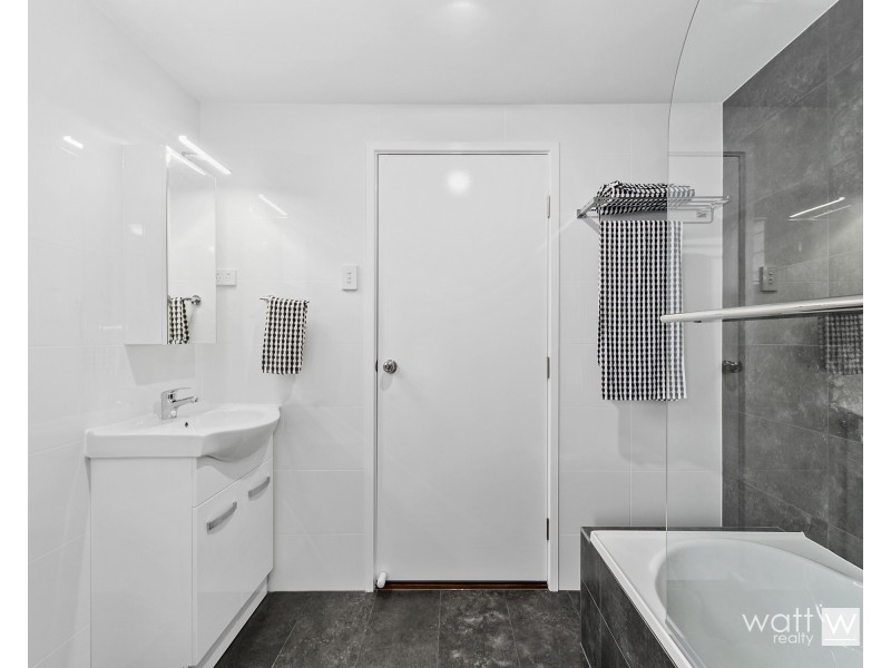 33 Brassington Street, Zillmere QLD 4034