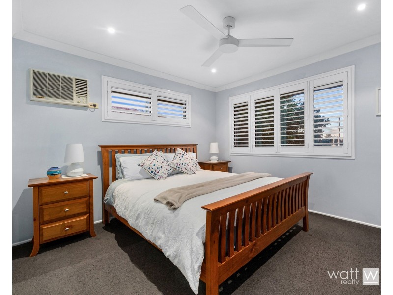 8 Cheltenham Street, Strathpine QLD 4500