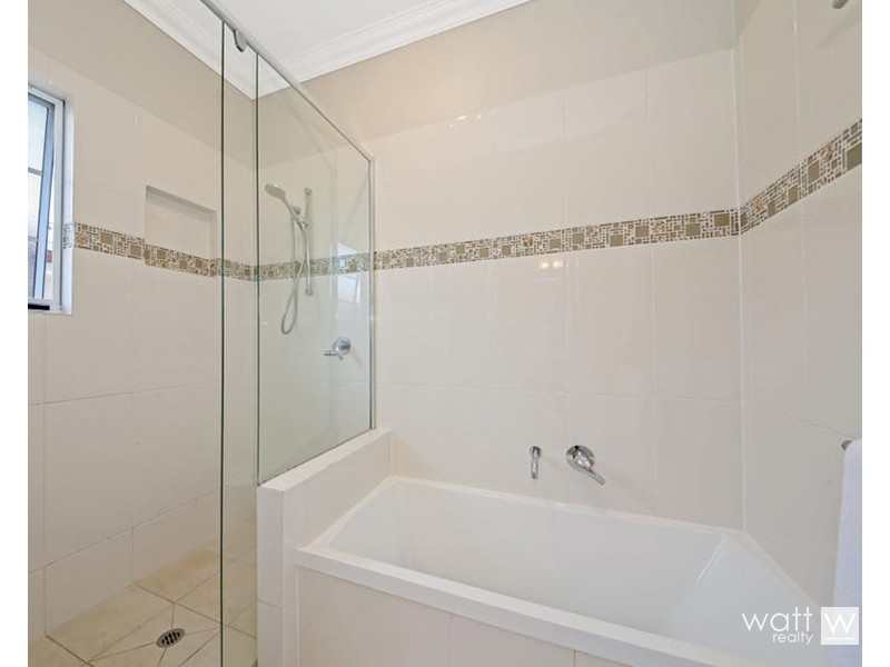 45 Halcomb Street, Zillmere QLD 4034