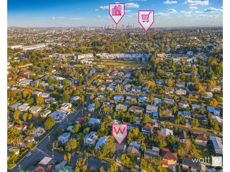 10 Kaiyar Street, Chermside West QLD 4032