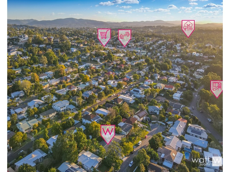 10 Kaiyar Street, Chermside West QLD 4032