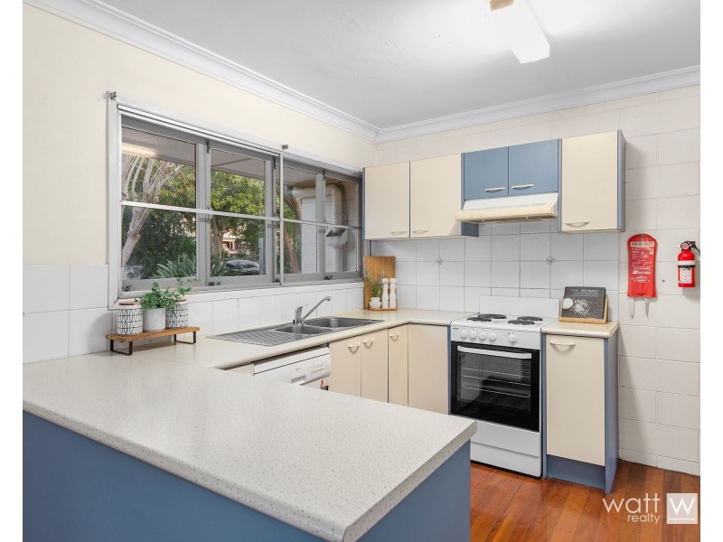 64 Bramcote Street, Chermside West QLD 4032