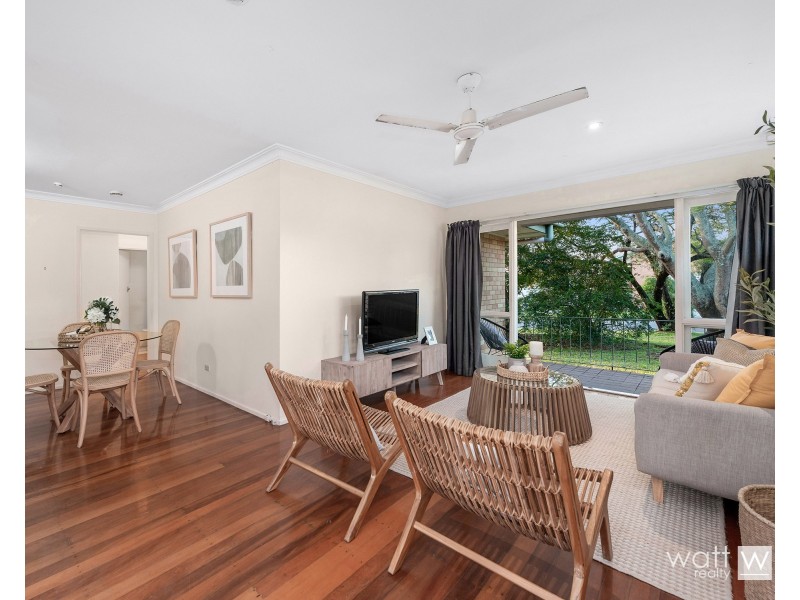 64 Bramcote Street, Chermside West QLD 4032
