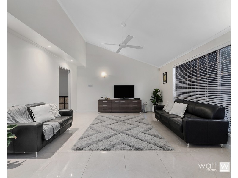 716 Trouts Road, Aspley QLD 4034