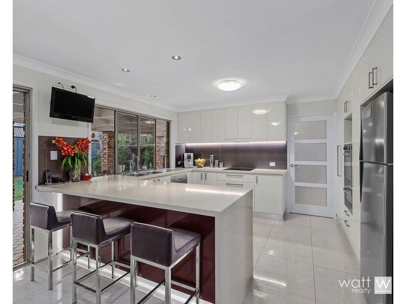 716 Trouts Road, Aspley QLD 4034