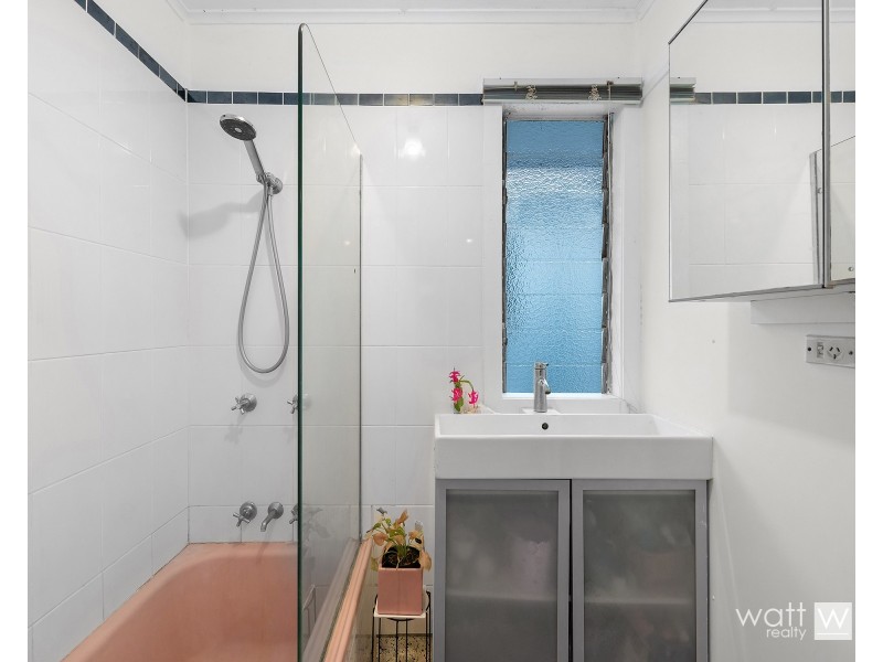 17 Robinson Road, Nundah QLD 4012