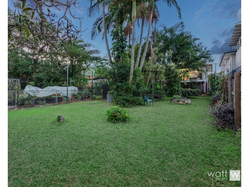 17 Robinson Road, Nundah QLD 4012