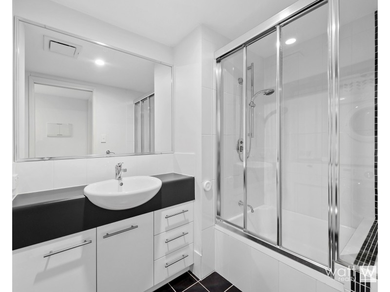 6/18 Julia Street, Wavell Heights QLD 4012