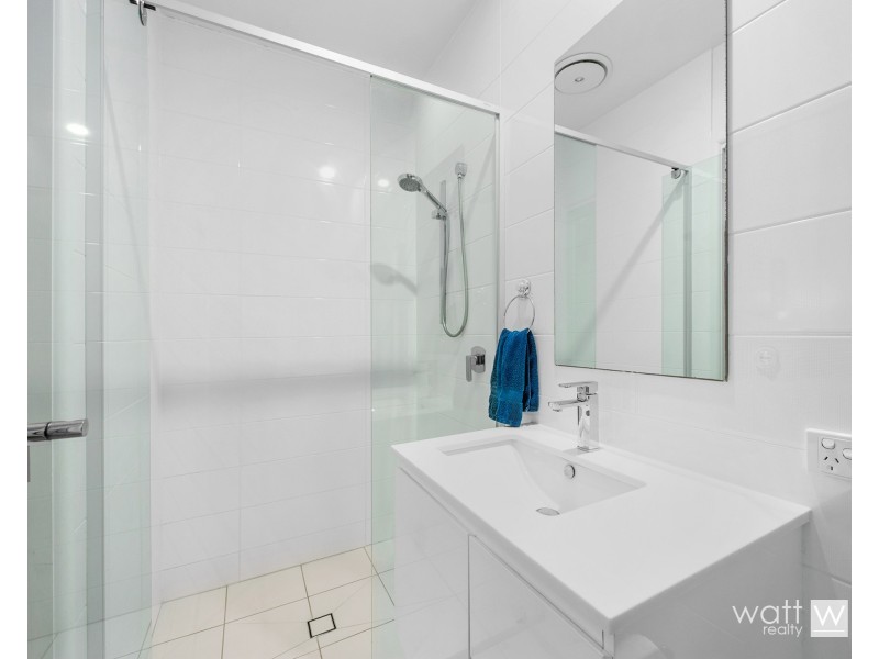 18 Chartwell Street, Aspley QLD 4034