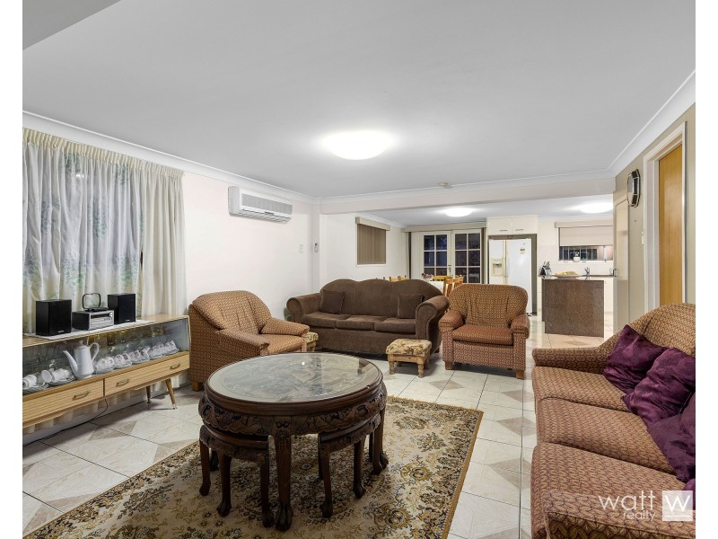 30 Kurago Street, Chermside West QLD 4032