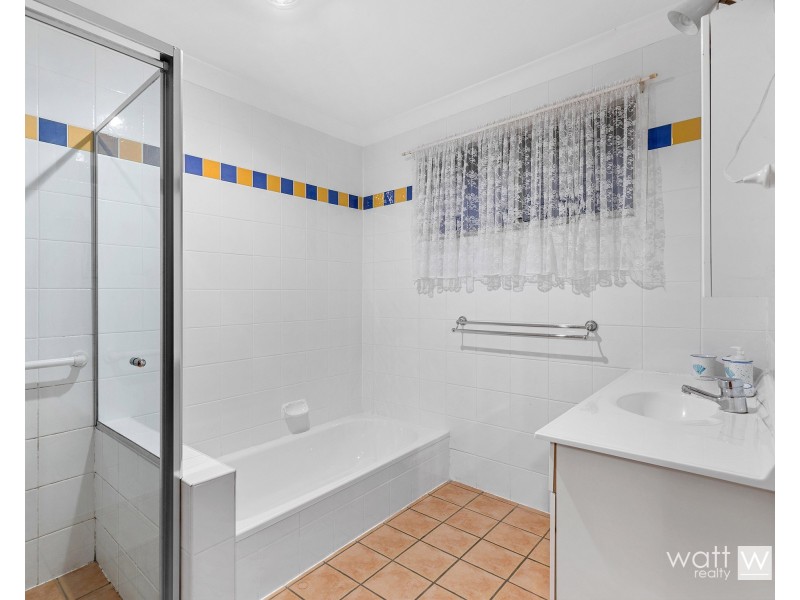 30 Kurago Street, Chermside West QLD 4032