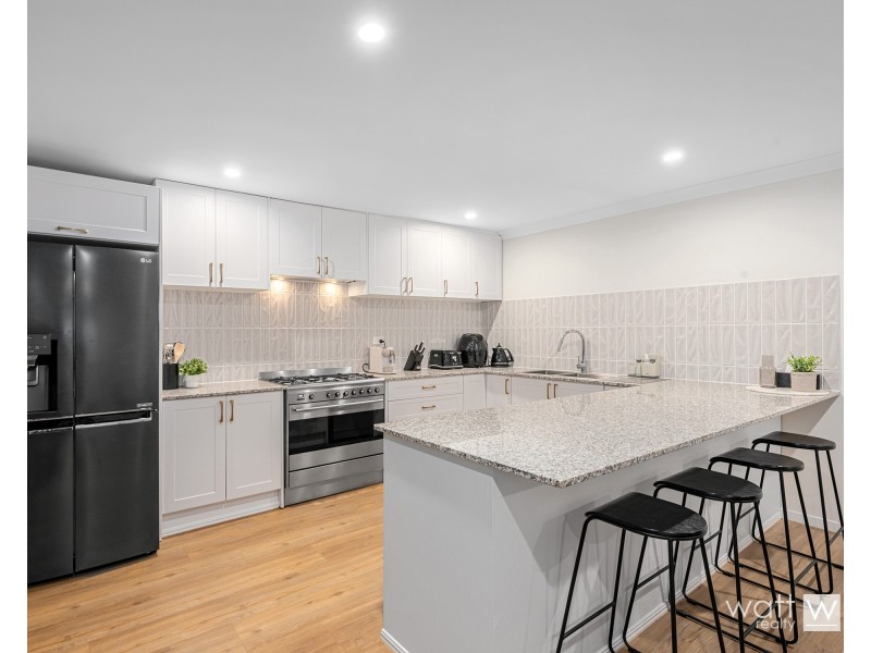 161 Trouts Road, Stafford Heights QLD 4053