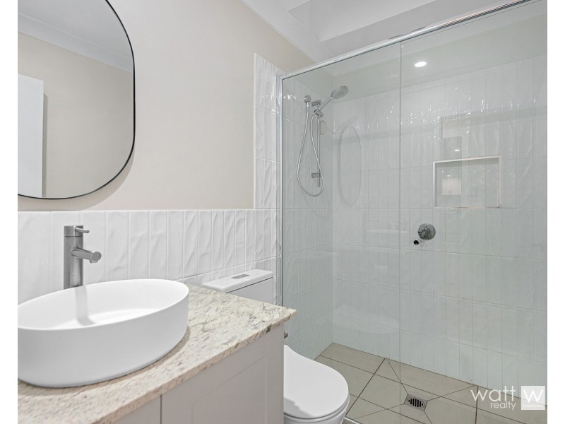 161 Trouts Road, Stafford Heights QLD 4053